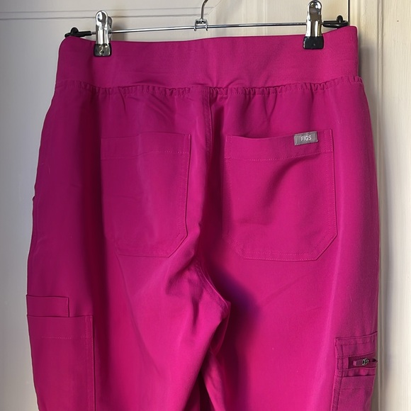 FIGS Magenta High Waisted Yola Skinny Scrub Pants MP - Picture 4 of 8